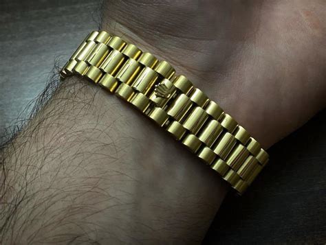 bracciale oro uomo rolex|bracciali dove vedere.